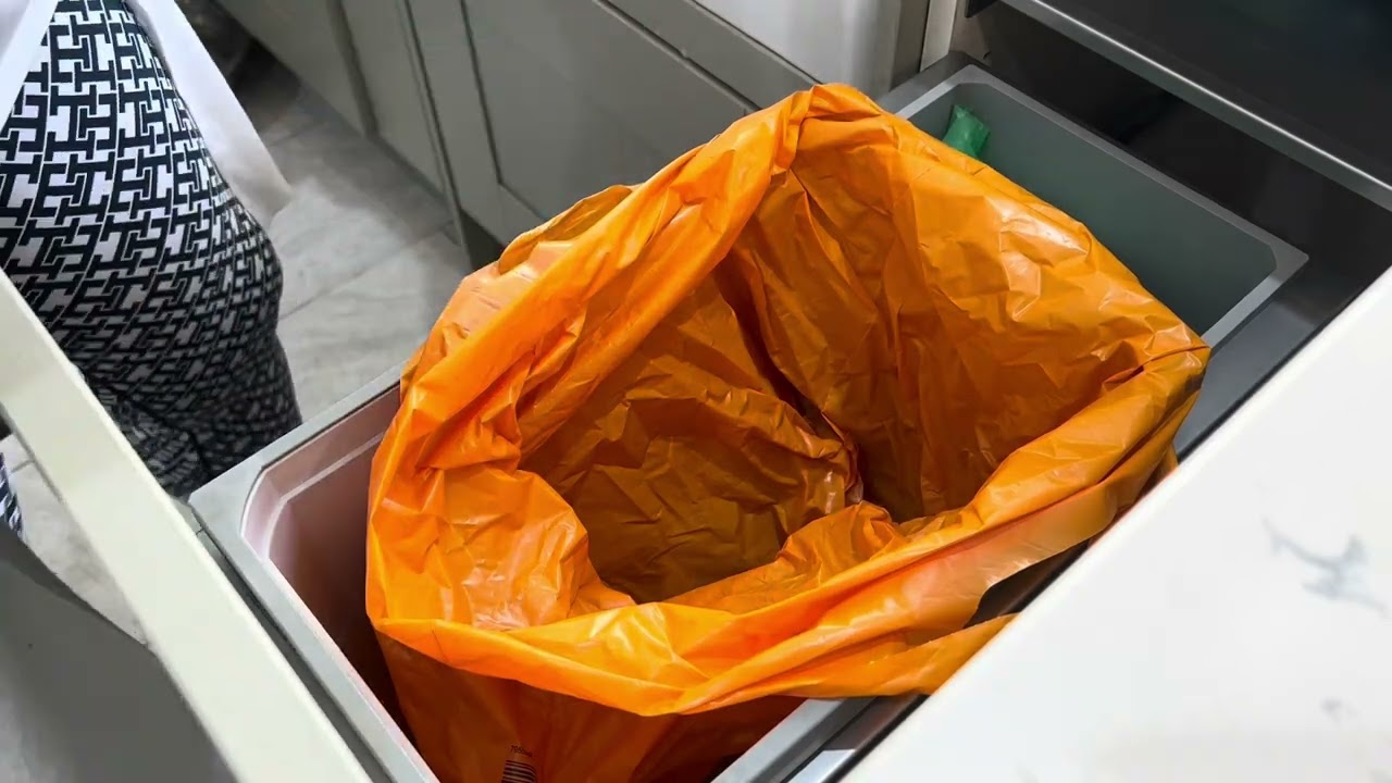 ASMR - No Talking 🤫 - Cleaning compilation 1 - Scrubbing, mopping, wiping, cleaning sponge.....