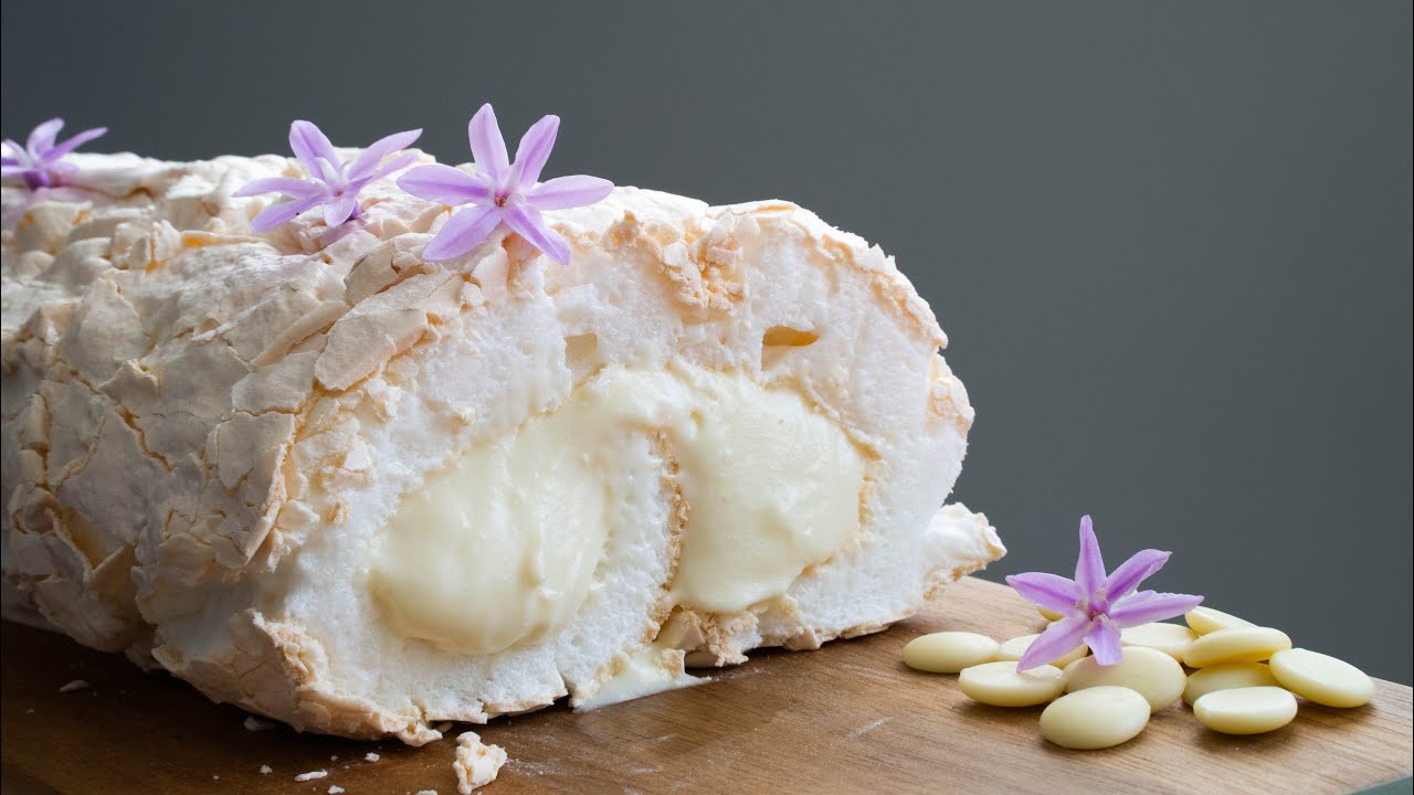 עוגת ענן במוס שוקולד לבן | Cloud Cake