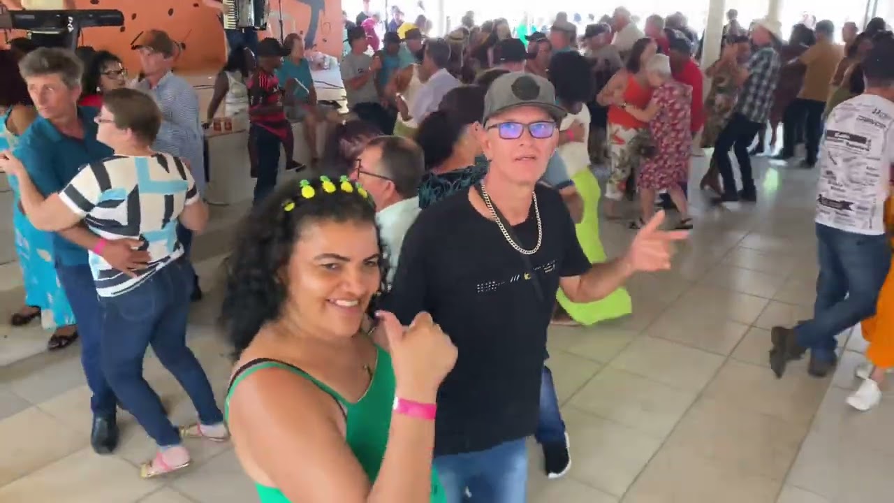 Léia do acordeon e Zé Orlando—-sítio Maquim Lahass