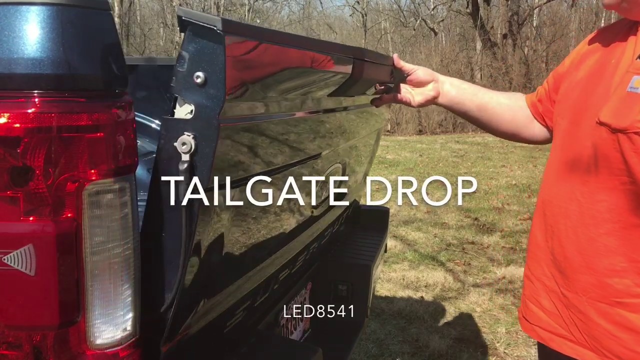 Tail Gate Drop #33 (The Gentleman's Knife)