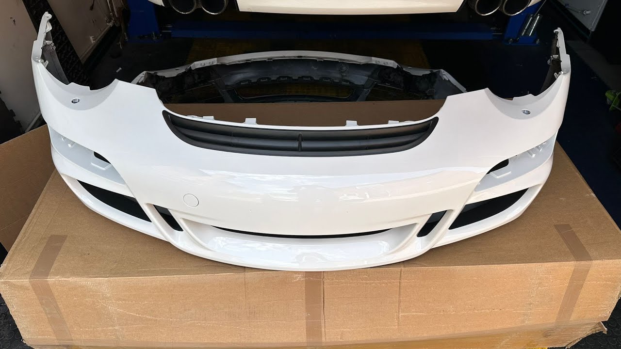 Porsche 911 997 GT3 Front Bumper Smile Vent Fitment