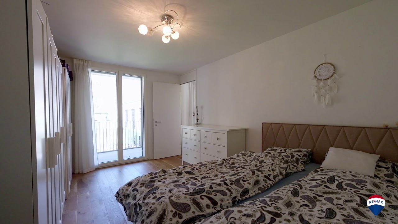 3&frac12;-Zimmer-Wohnung in N&auml;fels/GL- J&uuml;rg Gr&uuml;nenfelder - REMAX Immobilien Glarnerland