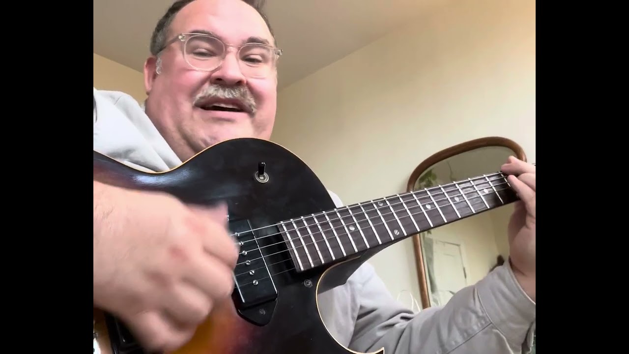 Vilray sings 