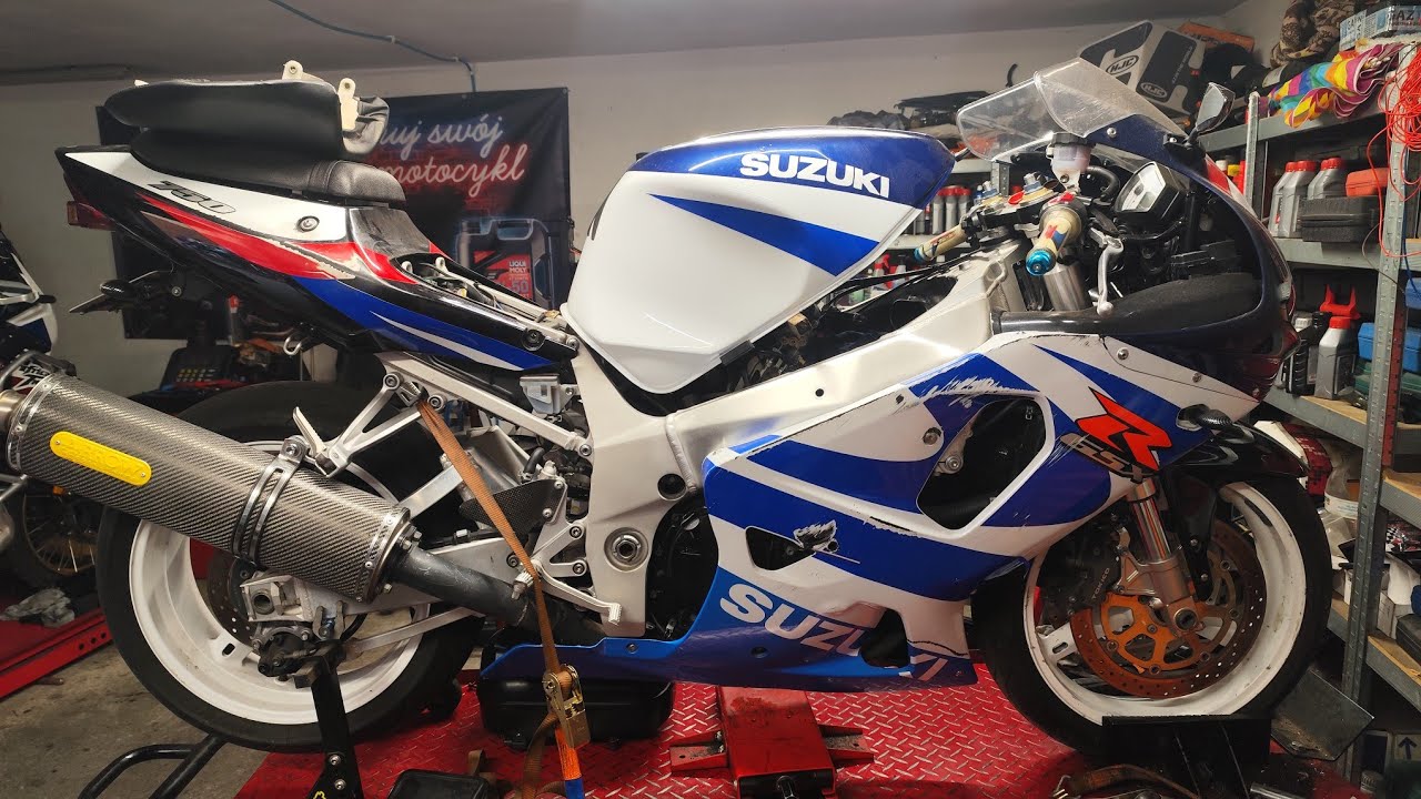 Suzuki GSX-R 750, uruchomienie oraz przegląd.