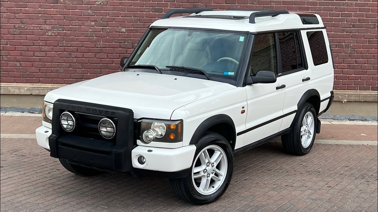 Old Land Rovers better than late model examples?  2004 Land Rover Discovery SE for sale.