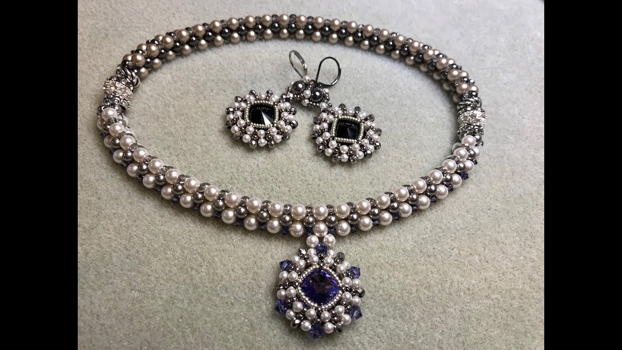 Buds In Bloom Bezel