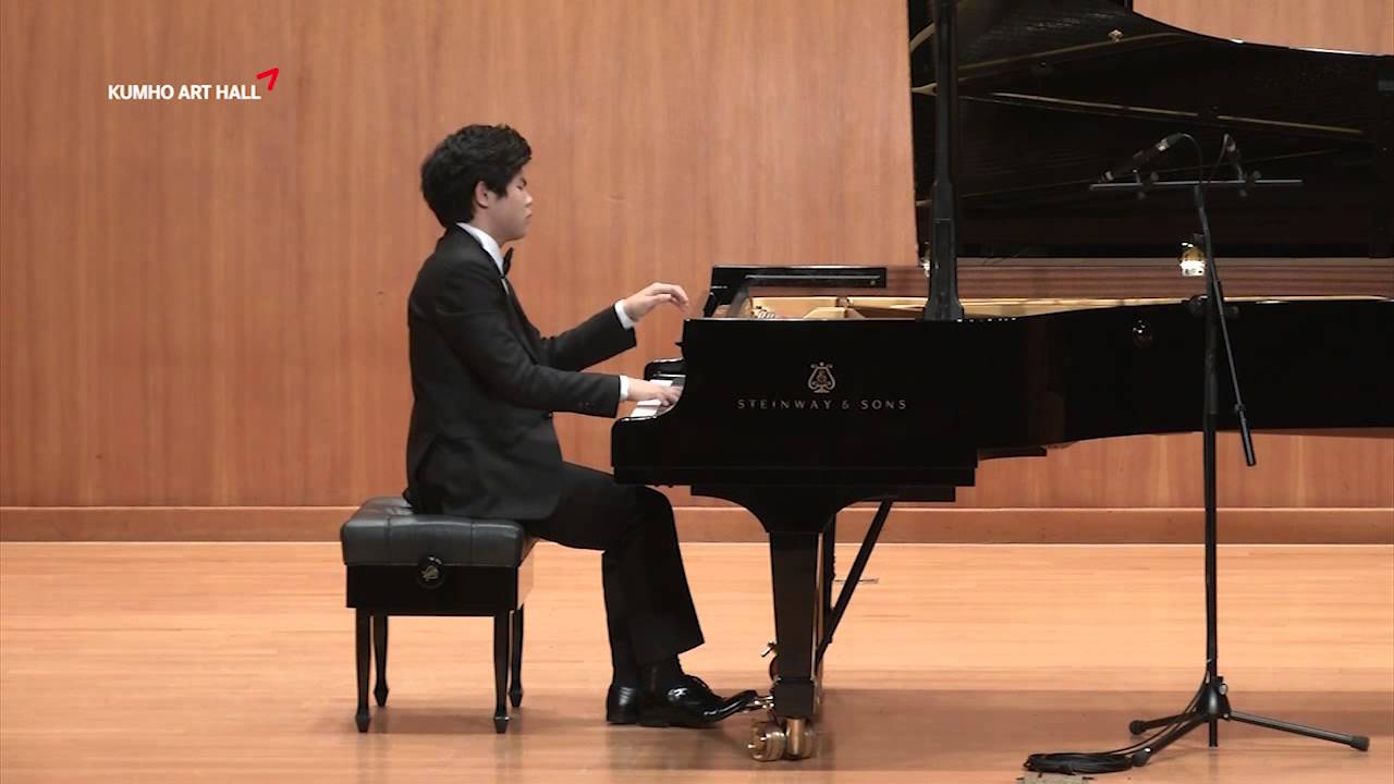 J.Brahms - Variations and Fugue on a Theme by Handel, Op. 24