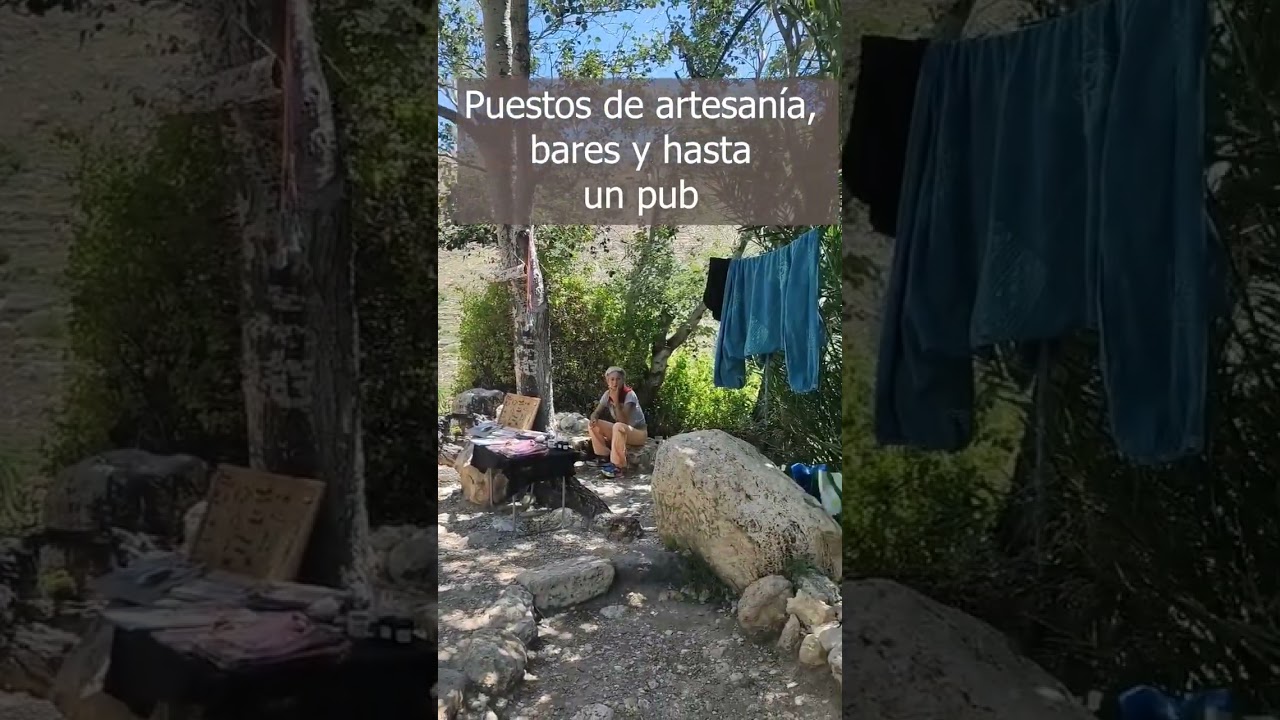 Visitamos la comuna hippie de la Cala de San Pedro