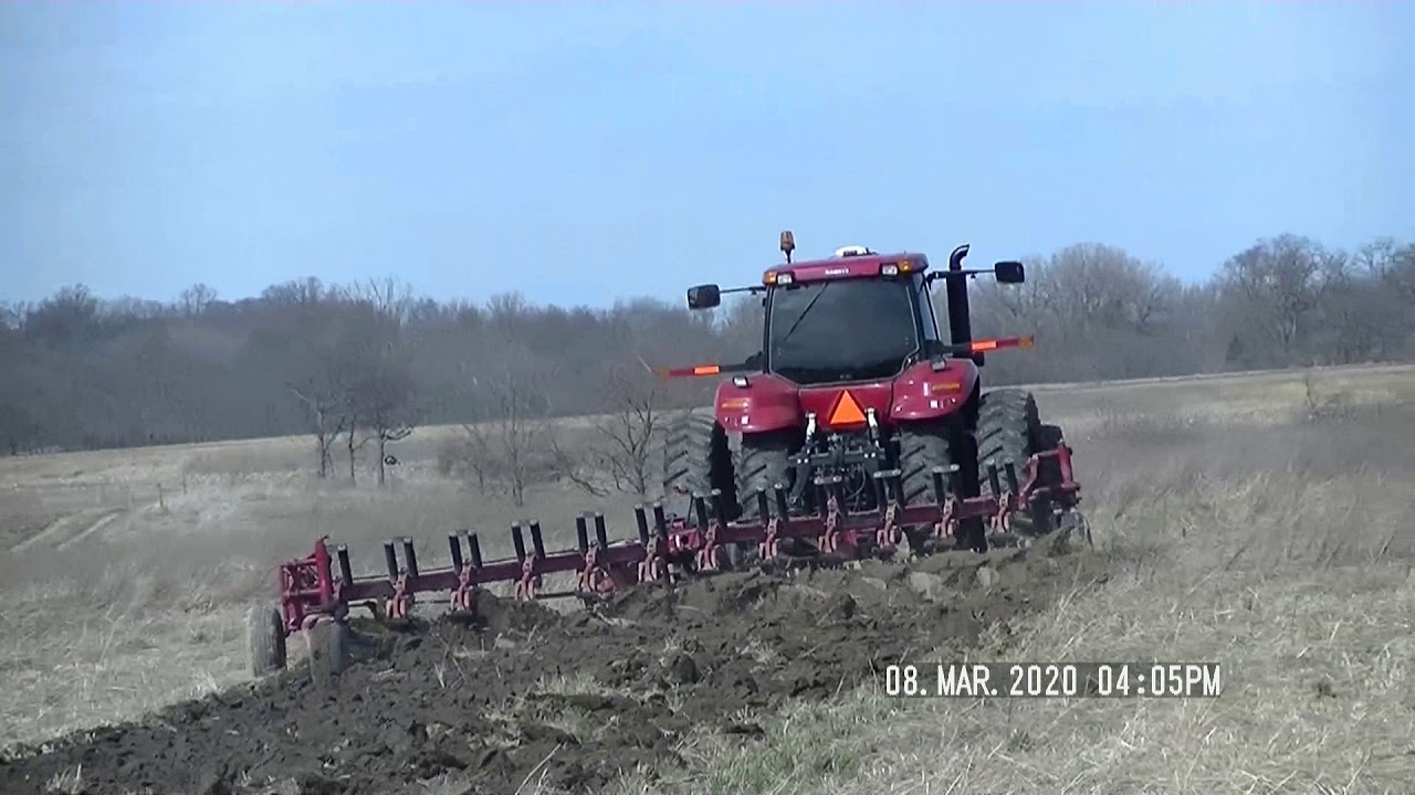 CASE IH 275 AND 12 BOTTOM CASE IH 800 PLOW MAR 8TH, 2020 BATH, IN FRANK MINGES FARMS