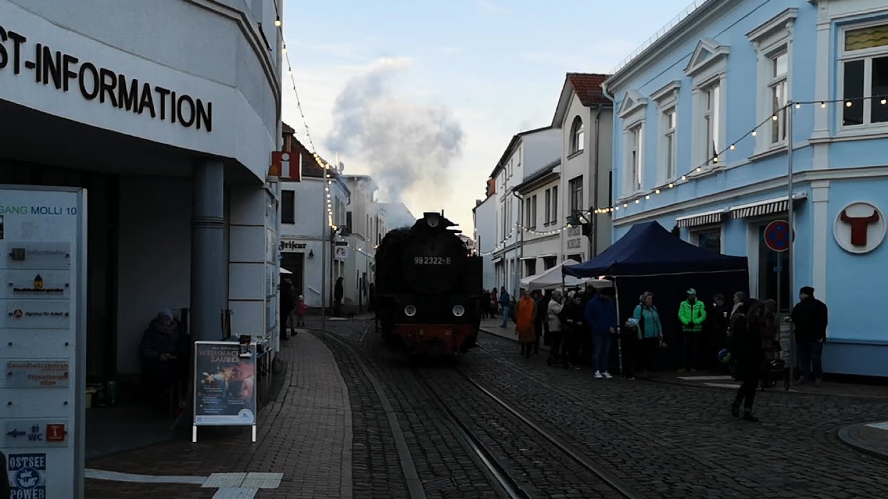 Molli in November/December 2024 with Christmas Market in Mollistrasse