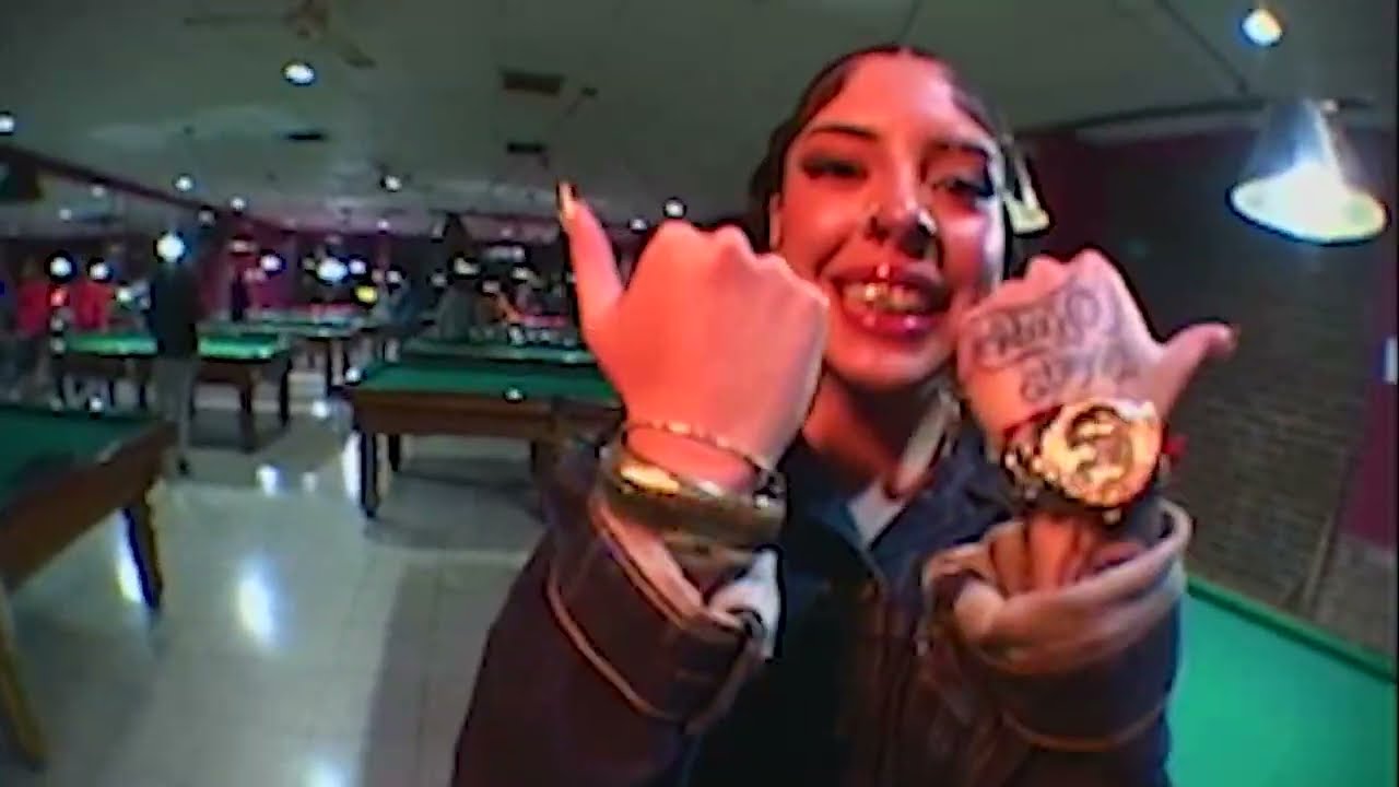 La Mulher - Caperuza (Visualizer)