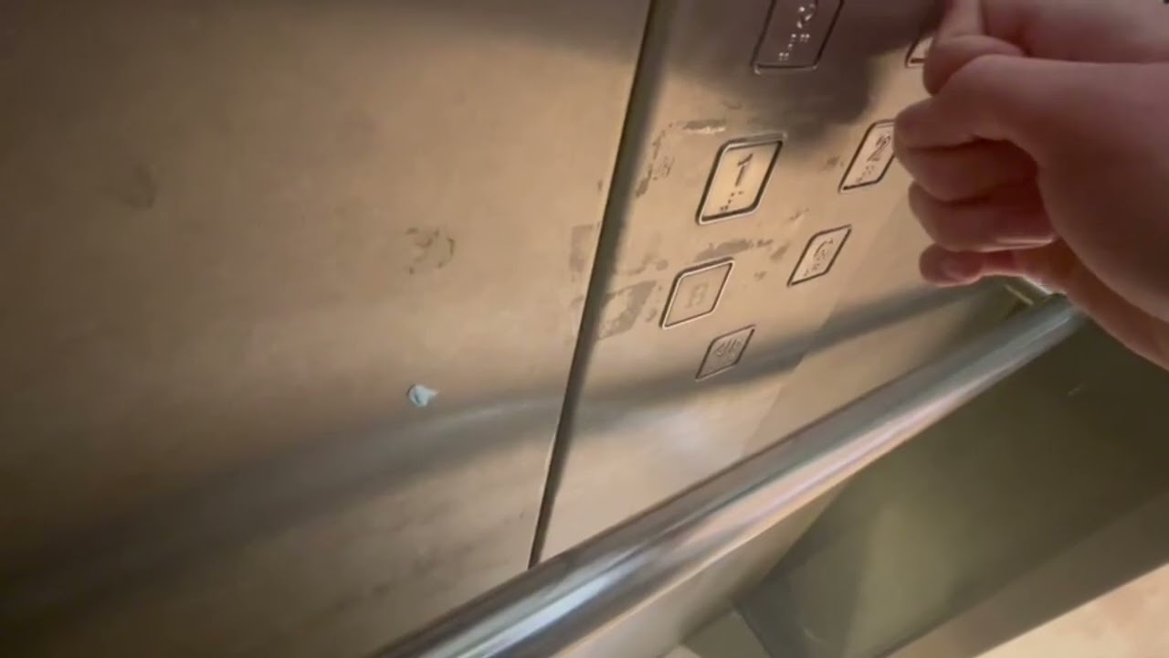 Tour Of The Lifts @ Waterstones In Birmingham City Centre