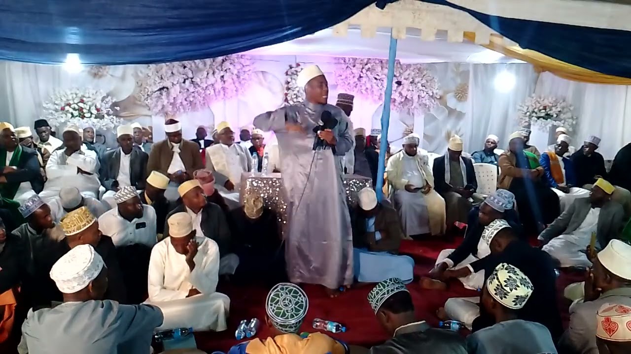 SHEKH KISISI KUTOKA ZAHRAU AZIDI KUSIMULIA VISA NA KUWASISITIZA WAUMINI KUMFATA MTUME (Sahare sg)