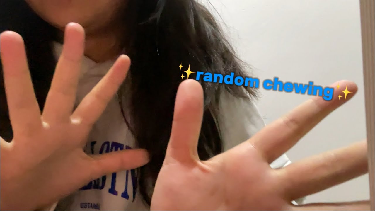 Random things chewing// asmr