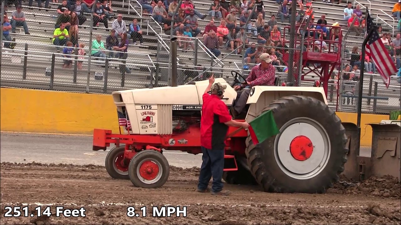12,500# Farm Tractors   West Michigan Pullers At Marne, MI 2019