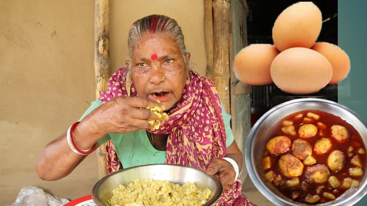 COUNTRY EGG POTATO curry cooking & eating with rice by santali tribe grandma /village cooking