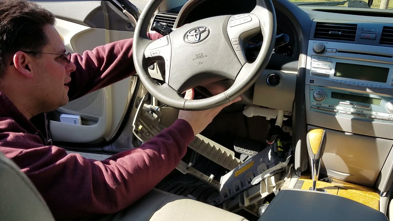 2007 to 2011 Toyota Camry Lower Dash removal