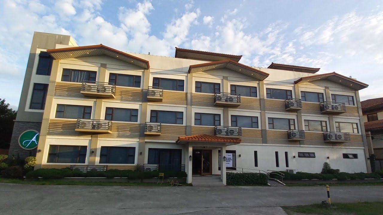 Where to Stay in San Pablo City : Auravel Grande Hotel & Resort