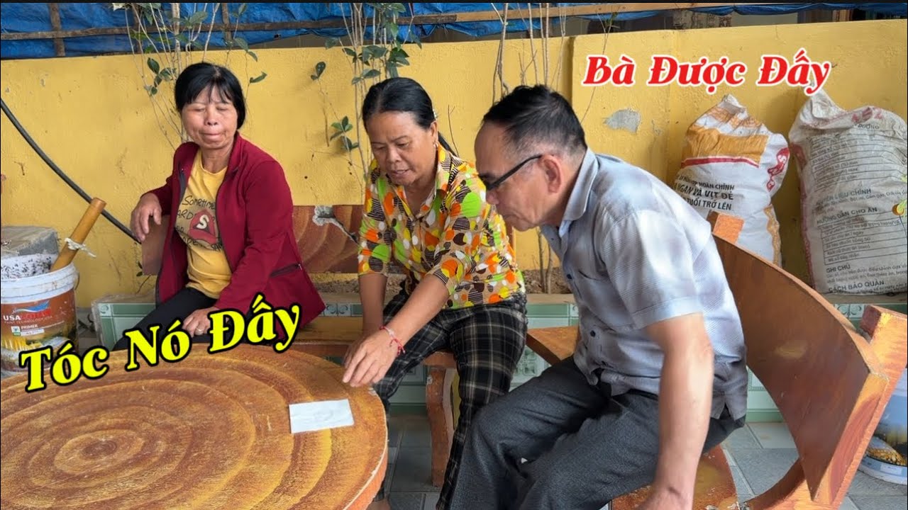 Thôi Toang Bà Minh Lấy Được Tóc Của Sỹ Không Biết Ý Đồ Gì