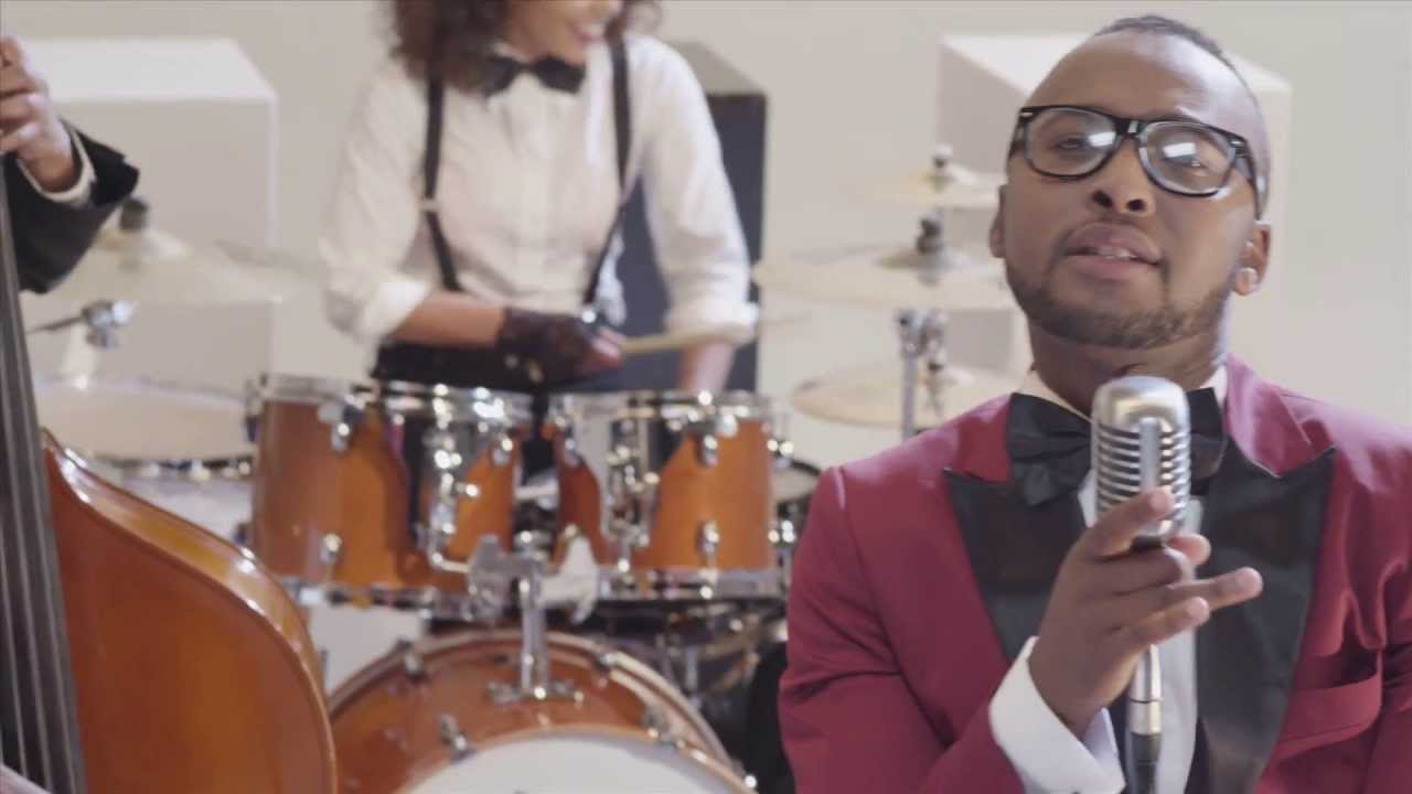 VUSI NOVA - I'D RATHER GO BLIND