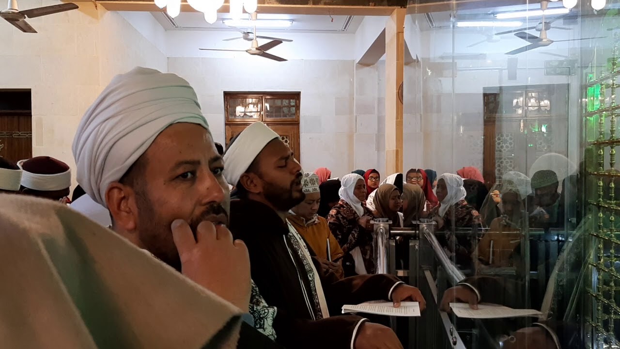 Makam Syeikh Abu Hasan Asy-Syazuli - Ustaz Neezam Al-Banjari
