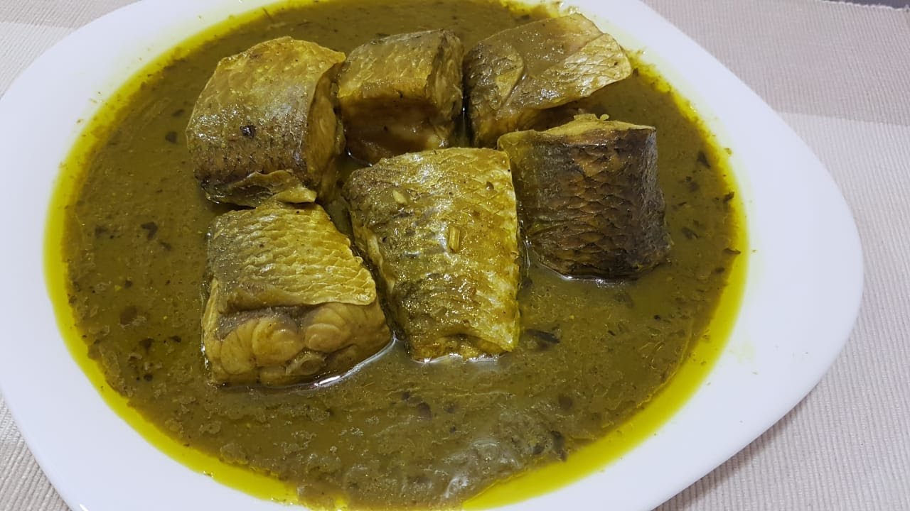 Green Fish Curry Masala Recipe | Machli ka hara salan | Chef Amna Khan |