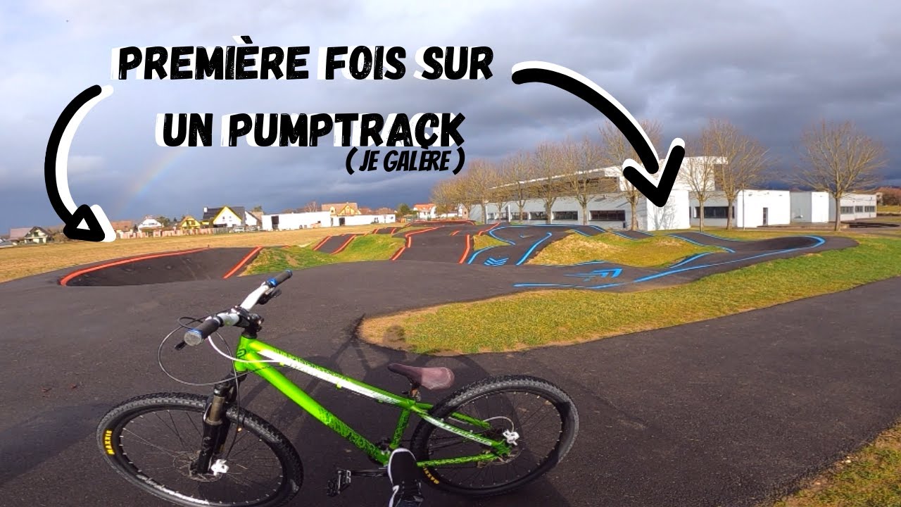 Je roule sur un PUMPTRACK pour la première fois ( et je galère )