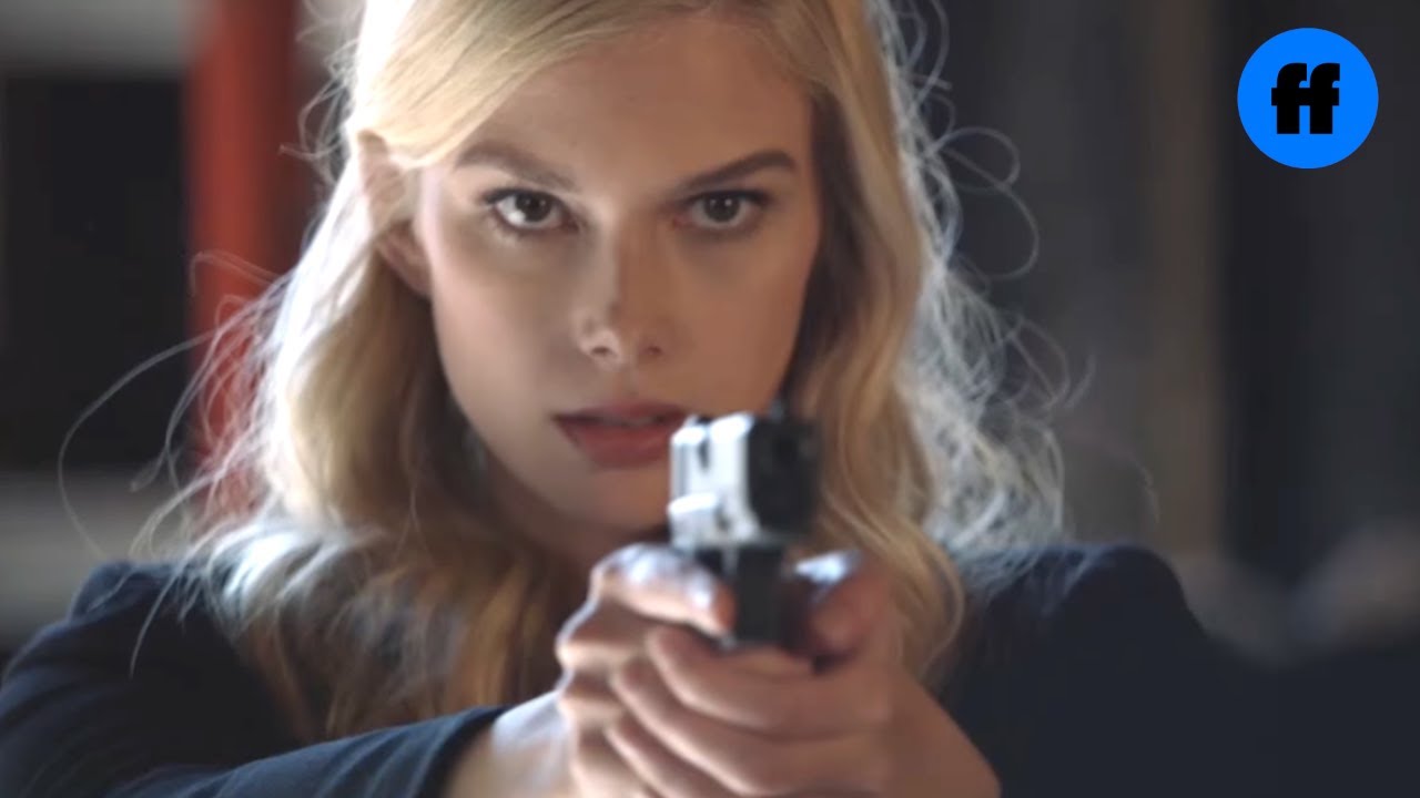 Stitchers | Season 2, Episode 5: Eyes On Kirsten | Freeform