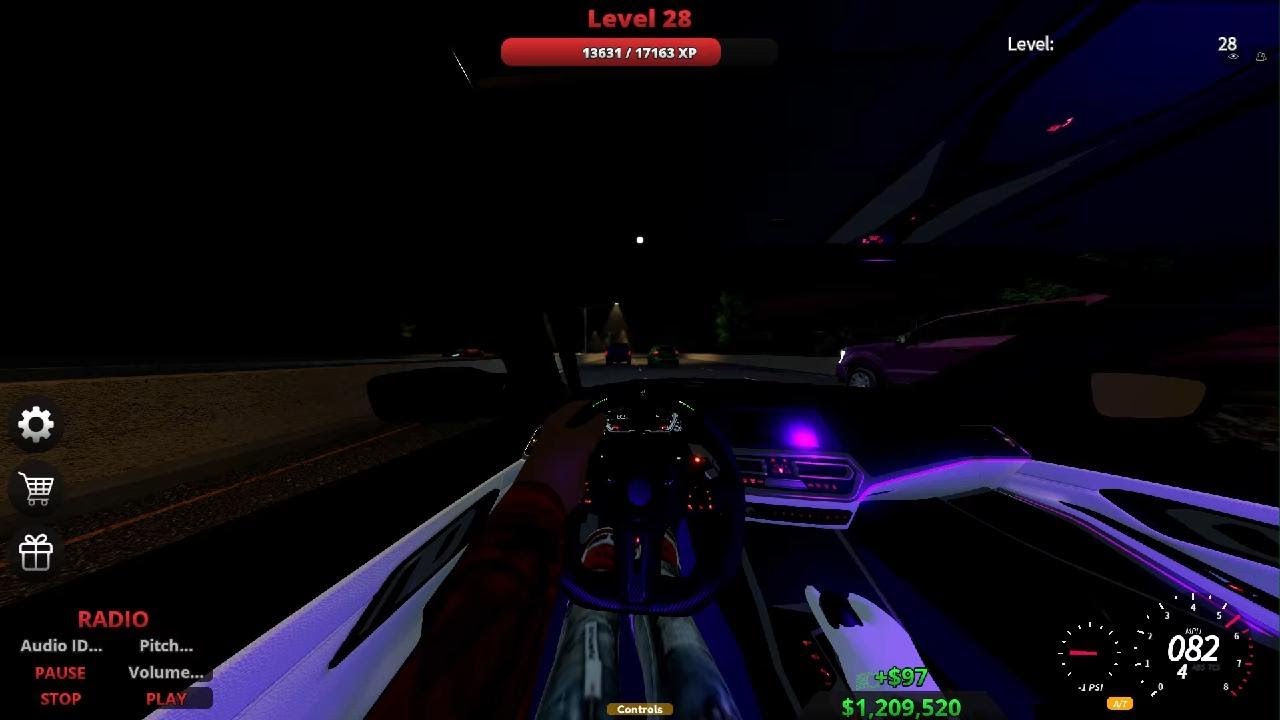 Cutting up and buying cars in Highway Legends