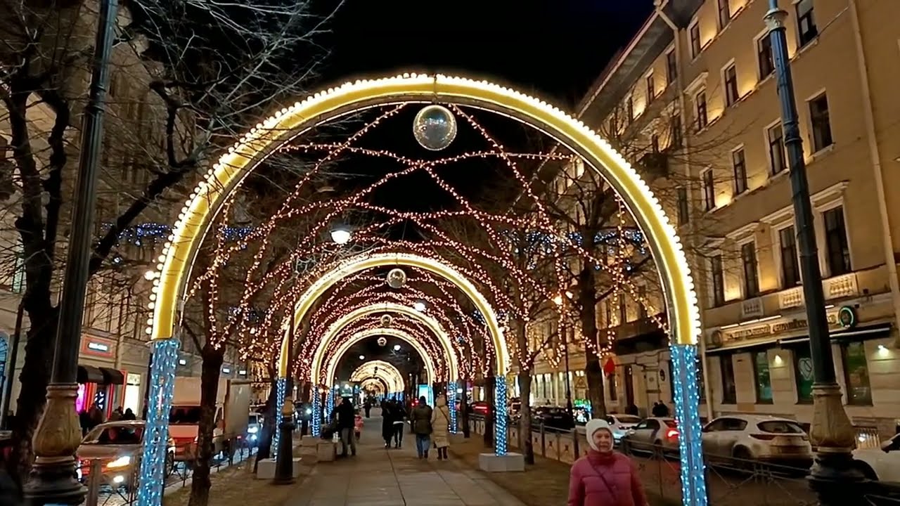 ПРЕДНОВОГОДНИЙ ПЕТЕРБУРГ