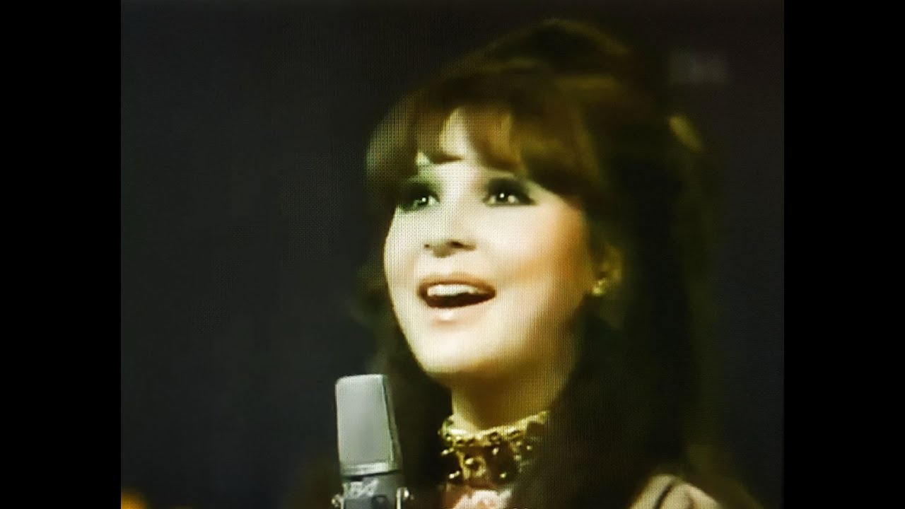 1969年　弘田三枝子　「人形の家」 はカムバック後の代表曲となりました。