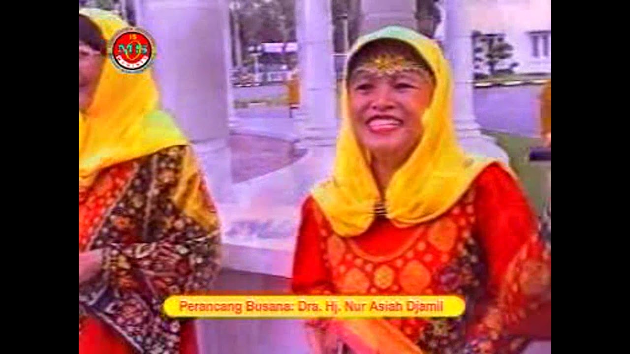Hj  Nur Asiah Djamil  |  Panggilan Haji