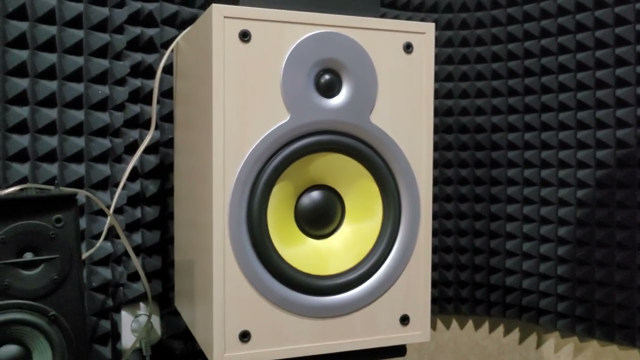 Microlab pro 3 Presonus Eris 5 BT акустика поотив студийных мониторов