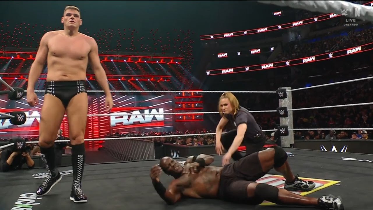 Gunther vs. R-Truth - WWE RAW | Dec. 29, 2025