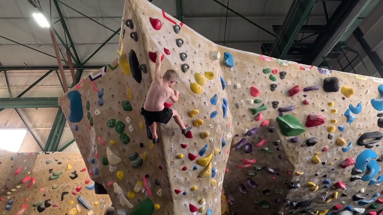7 year old finishes a v2
