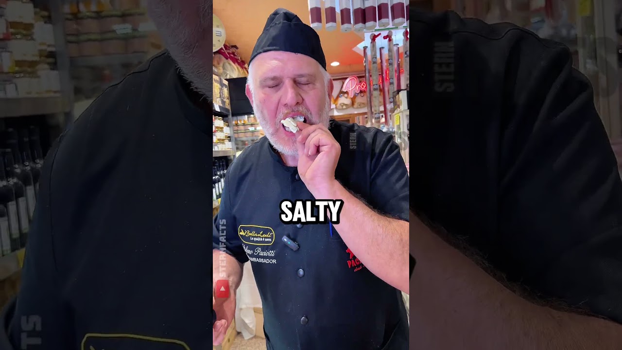 Blue Cheese: Delicious or Disgusting? 🧀🤢