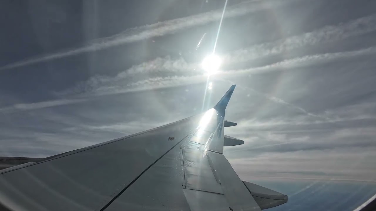 Mid-day arrival into Austin on an A320 NEO