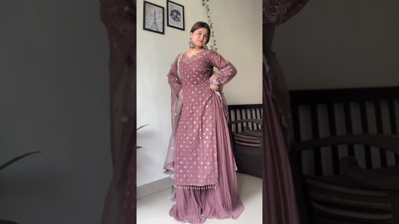 Meesho prettiest suit 
