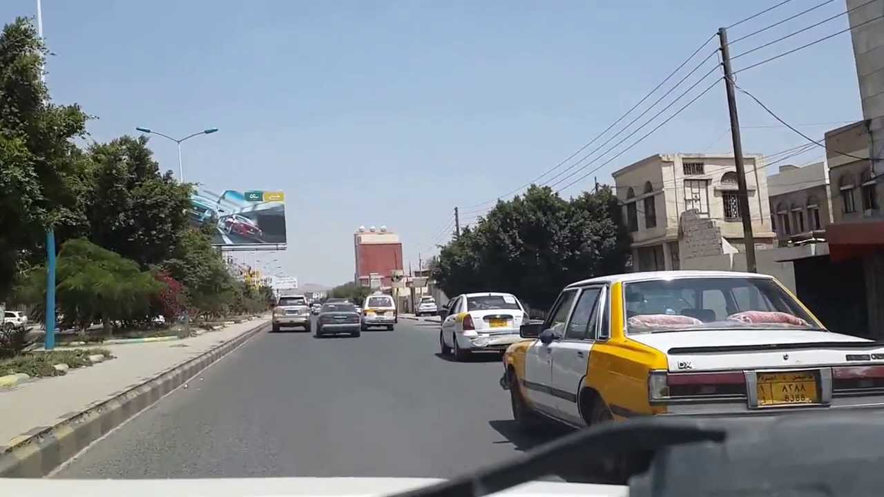 Cruising In South Sanaa المبحرة في جنوب صنعاء