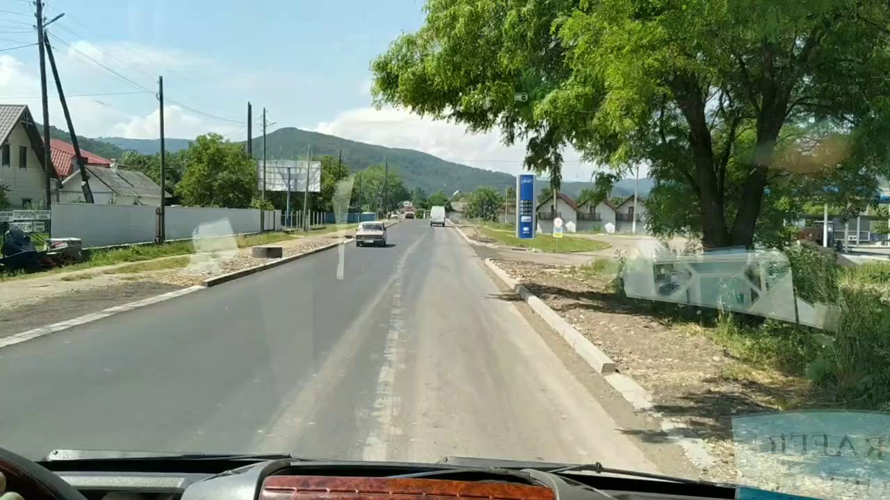 Нова автодорога через Вижницю (Чернівецька обл.)