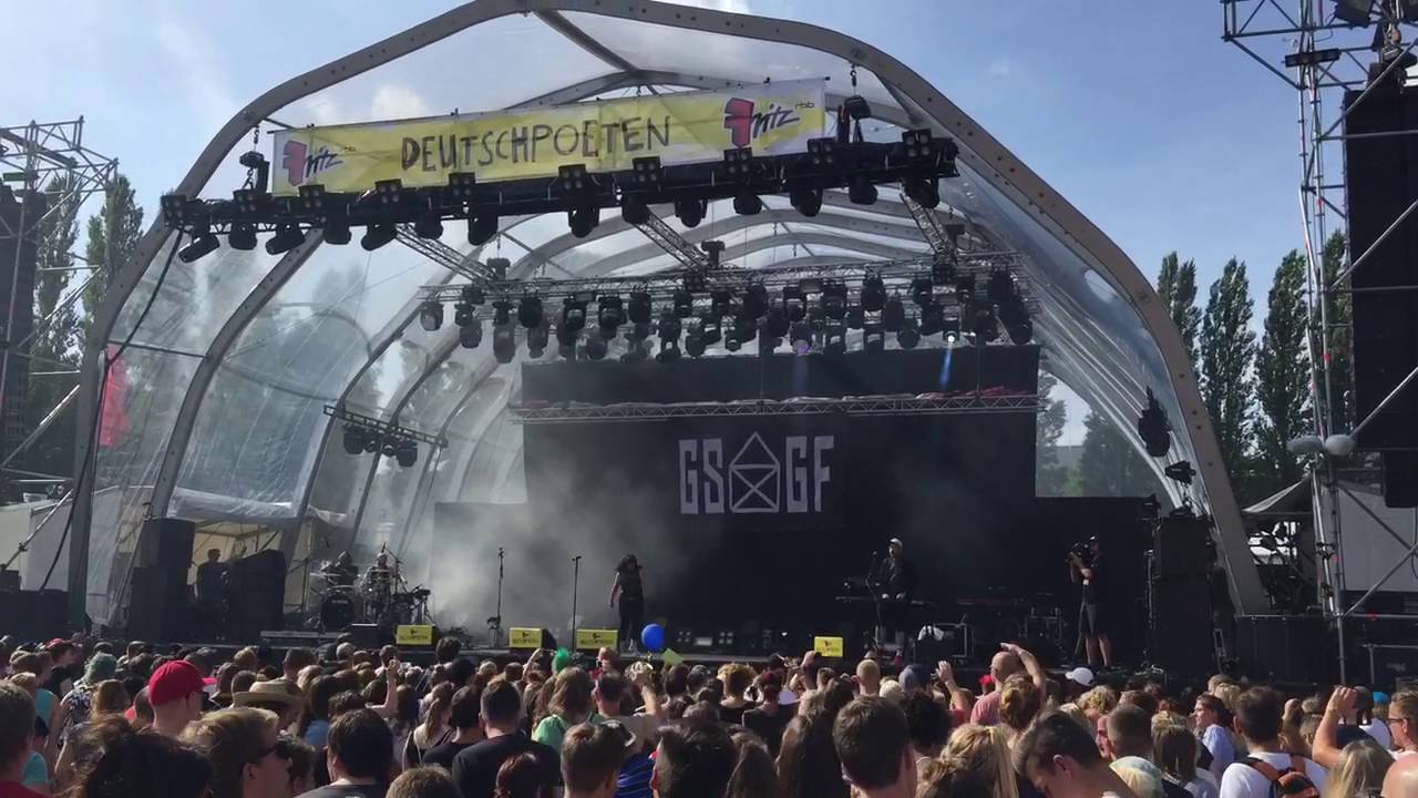 Grossstadtgefl&uuml;ster - Fickt Euch Allee - live