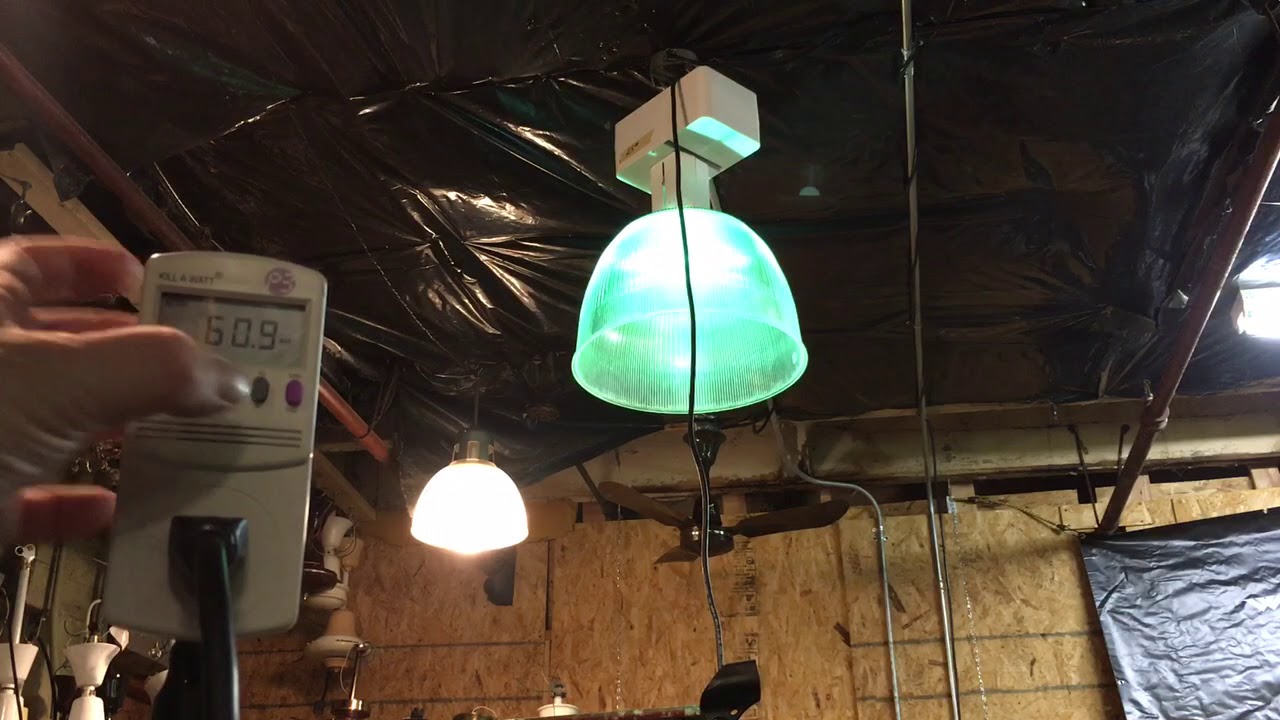 Holophane metal halide light fixture