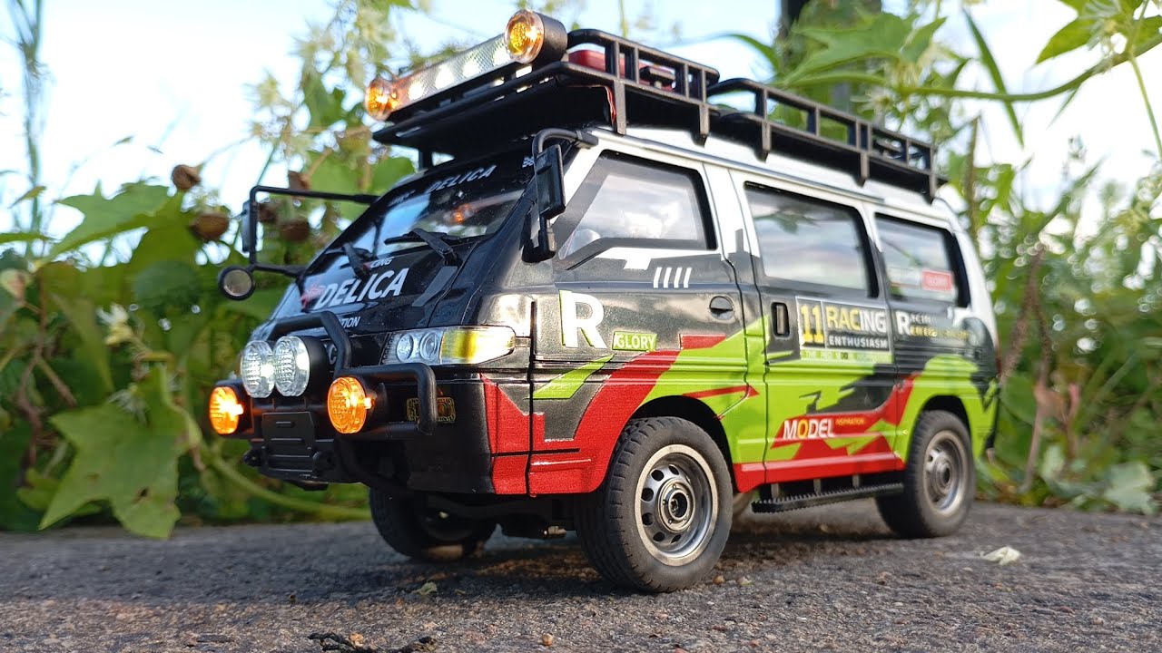 rc Mitsubishi Delica 4x4  First Trail 
