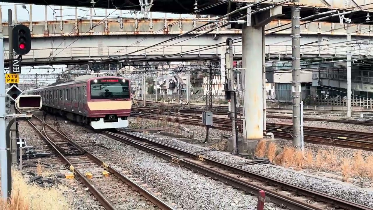 E531系K423編成＋K473編成が松戸駅に入線するシーン