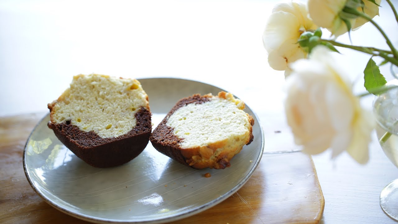 Beth's Black Bottom Banana Nut Muffins | ENTERTAINING WITH BETH