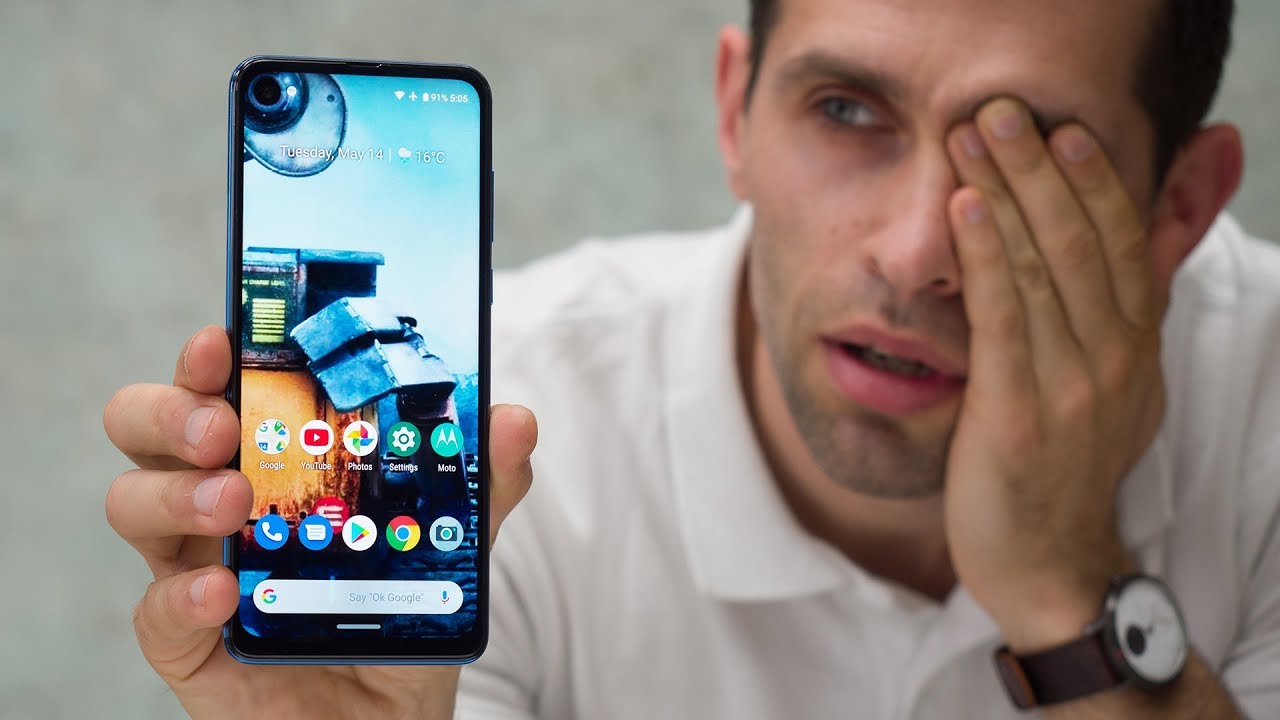 Motorola One Vision Review: Pixel 3a Rival?