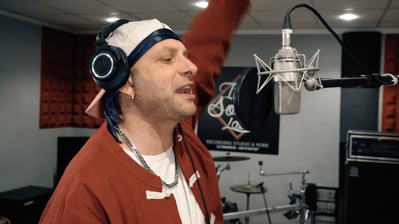 Clementino & Mellow Mood & Little Lion Sound - Pree We [Evidence Music]