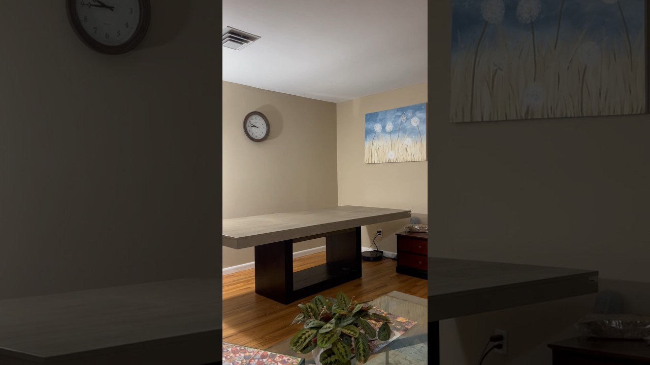 Living room makeover part 2: finding dining table at Bob’s Discount Stores 