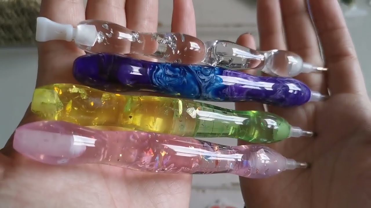Tour of My Custom Diamond Painting Pen Collection (with links!)