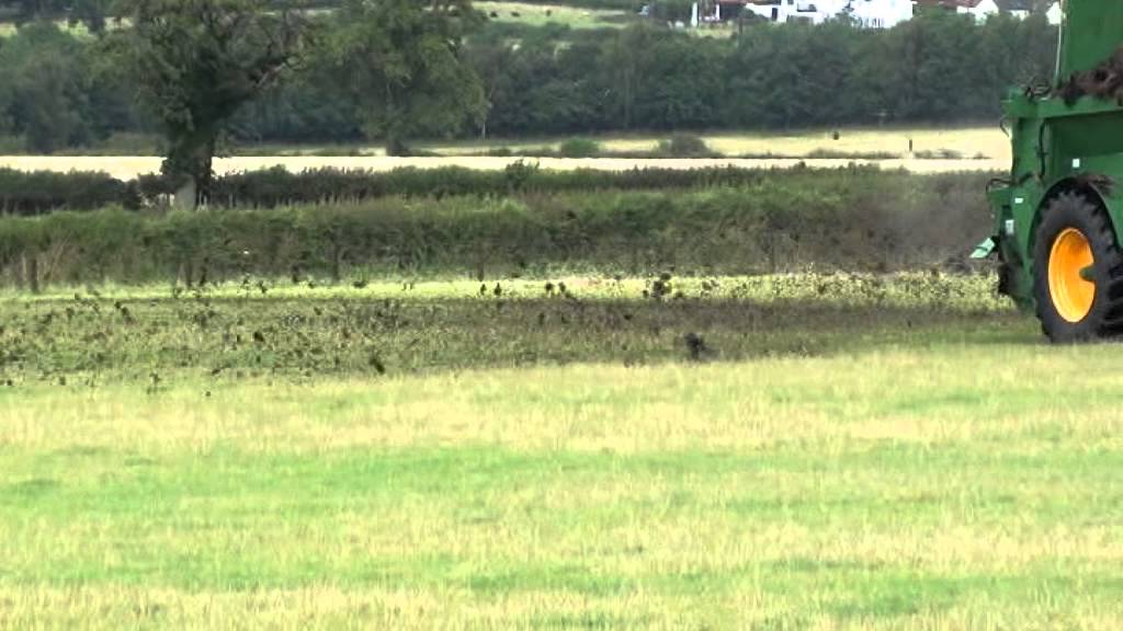 John Deere 6210R and Bunning Lowlander 150 HD HBD